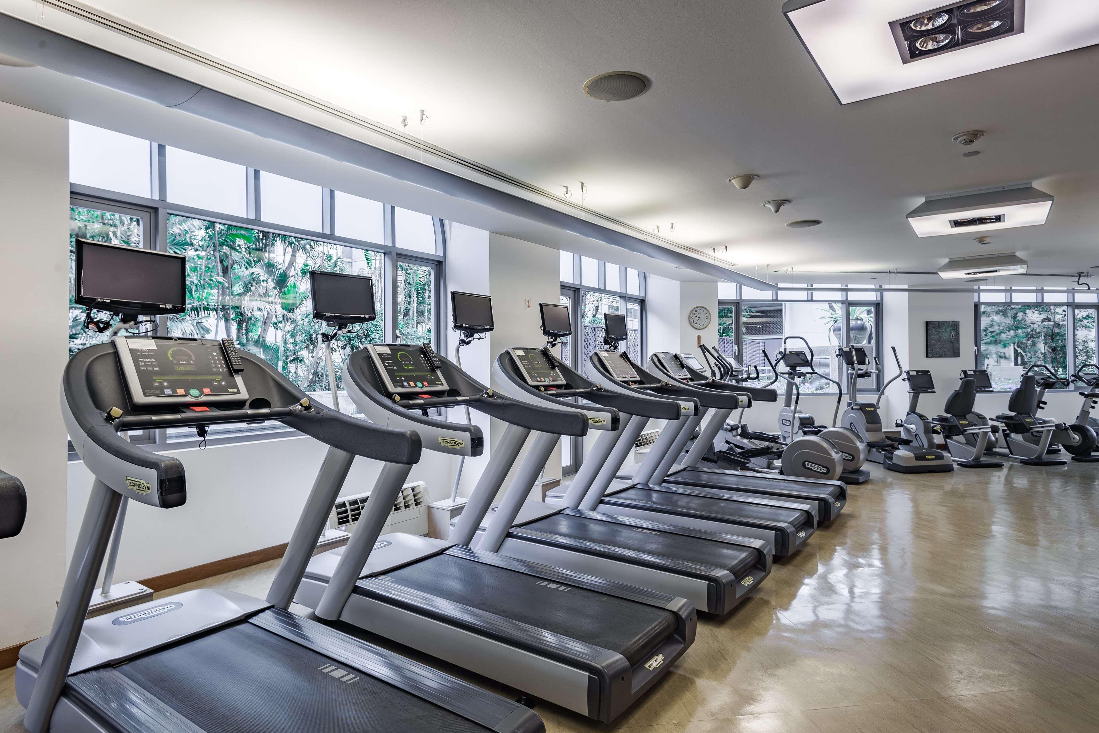 Conrad Residences 酒店 5*